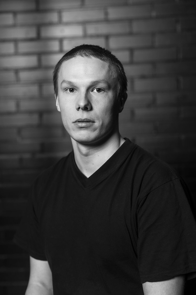 Lasse Viitamäki, Nätyn opiskelija 2019-2024, mustavalkoinen kuva