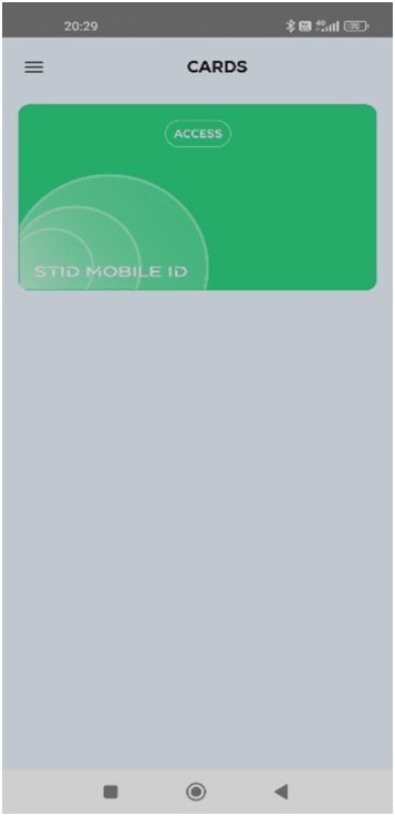 Kuva 13 Sovelluksessa on valmiiksi yksi kortti. Myöhemmin aktivoidessasi TUNI virtuaalisen kulkukortin, tulee se toiseksi kortiksi sovellukseen. Vihreän kortin saa halutessaan asetuksista piiloon.