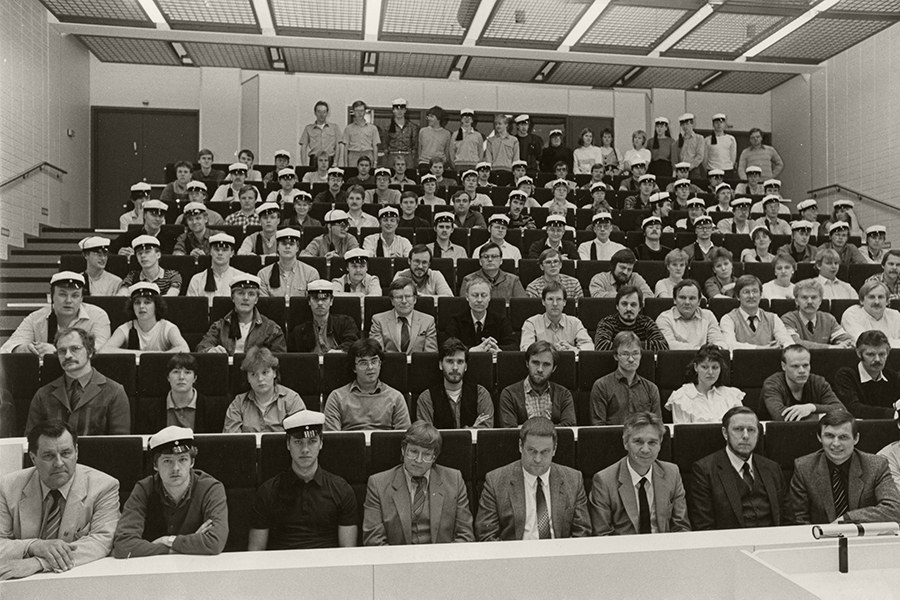 Civil Engineering staff and students in the auditorium in 1984.