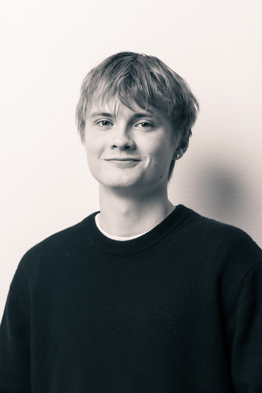 Kuvassa opiskelija Levi Mikkonen
