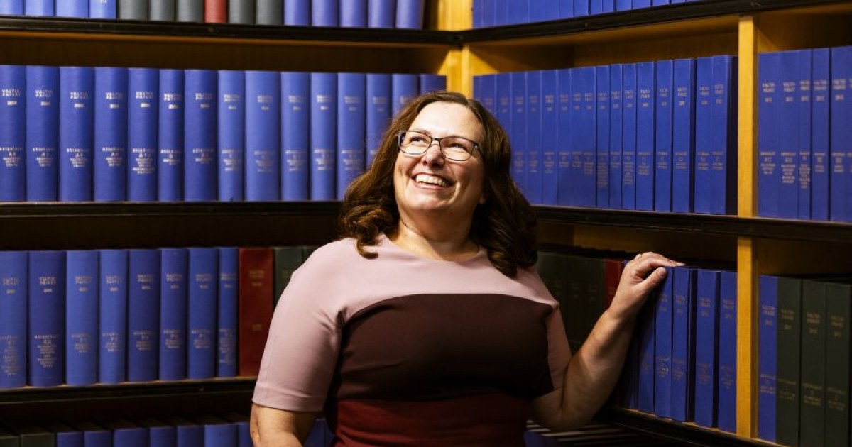 Our alum Nina Nissilä: International politics degree benefits Kela’s Director in IT development