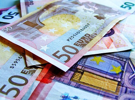 Euro notes overlaid
